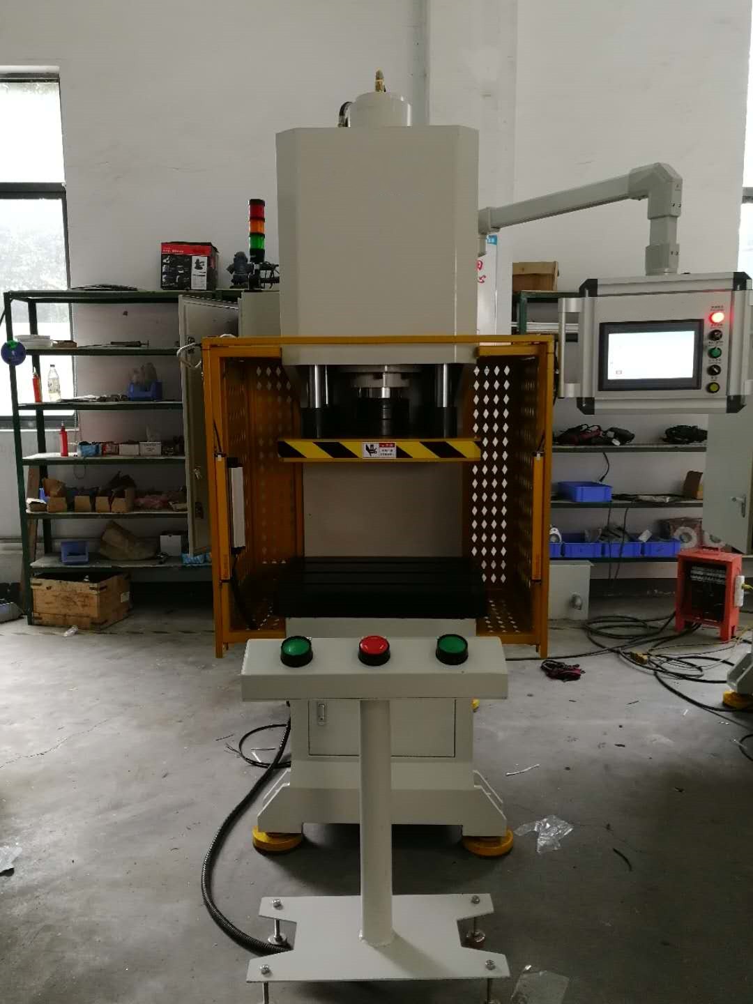 減震器皮帶輪壓裝機 連桿襯套壓裝機 精密襯套壓裝機